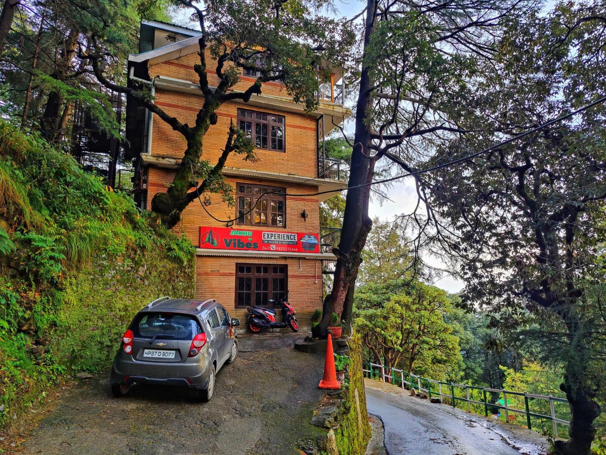 Jakhu Vibes Shimla Exterior foto